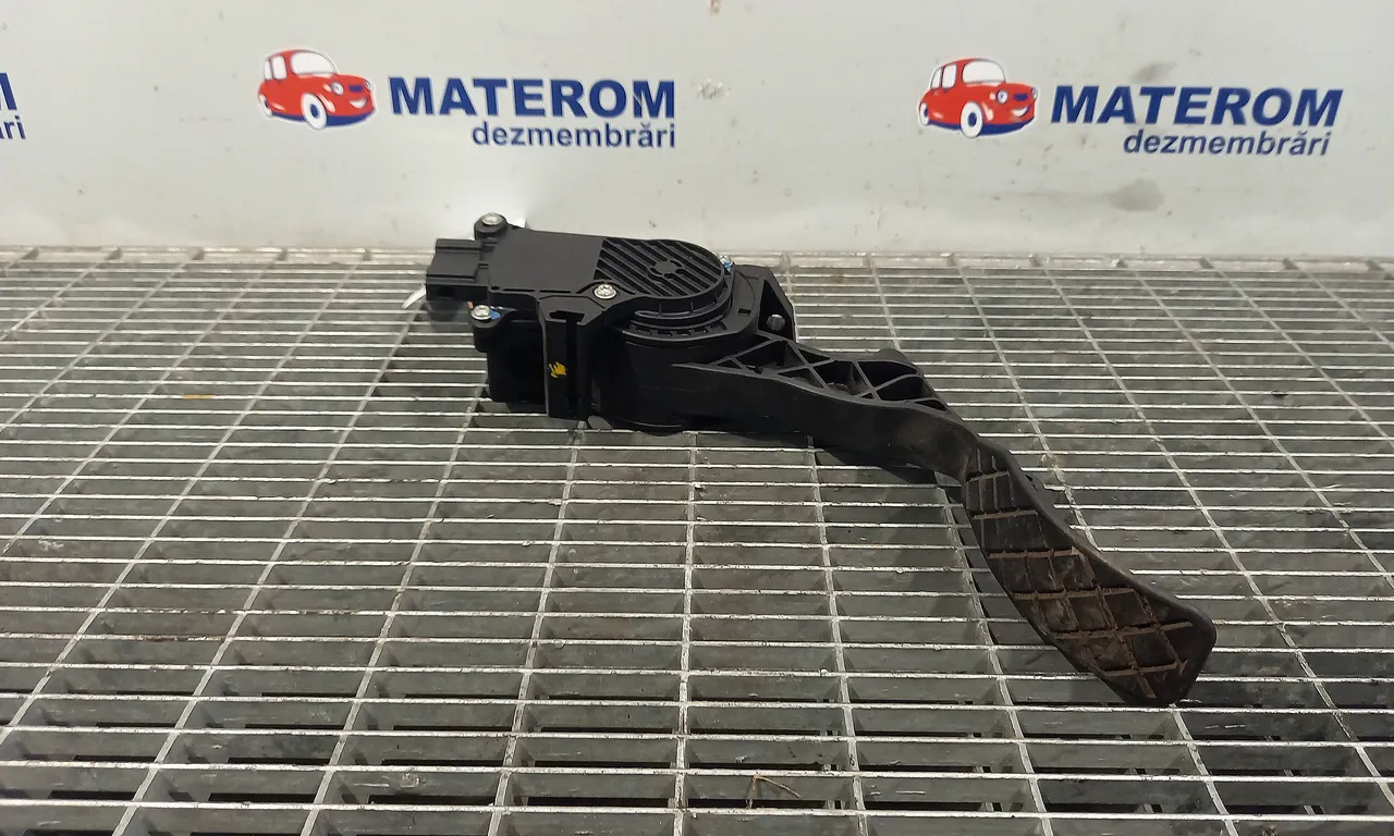 PEDALA ACCELERATIE VOLKSWAGEN POLO IV 2001-2014