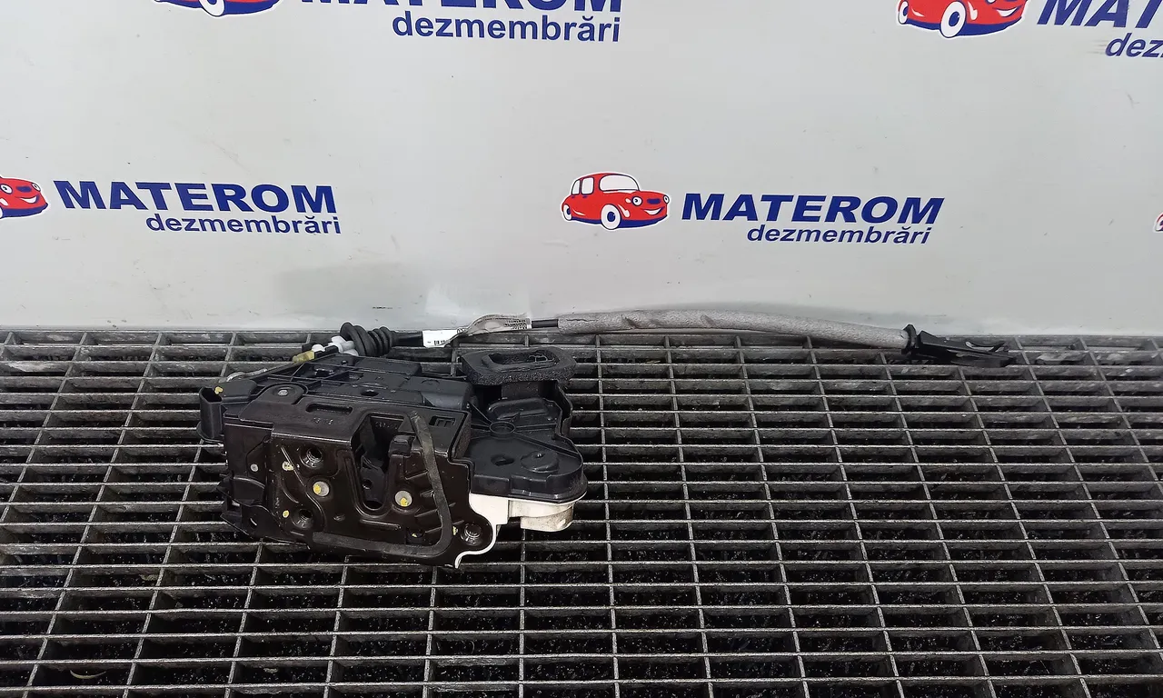 INCUIETOARE USA FATA DREAPTA VOLKSWAGEN POLO V 2009-2022