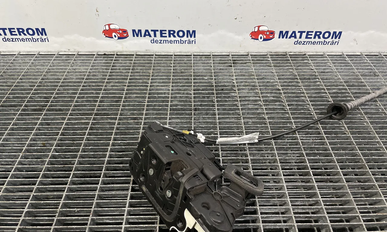 INCUIETOARE USA FATA DREAPTA VOLKSWAGEN POLO V 2009-2022