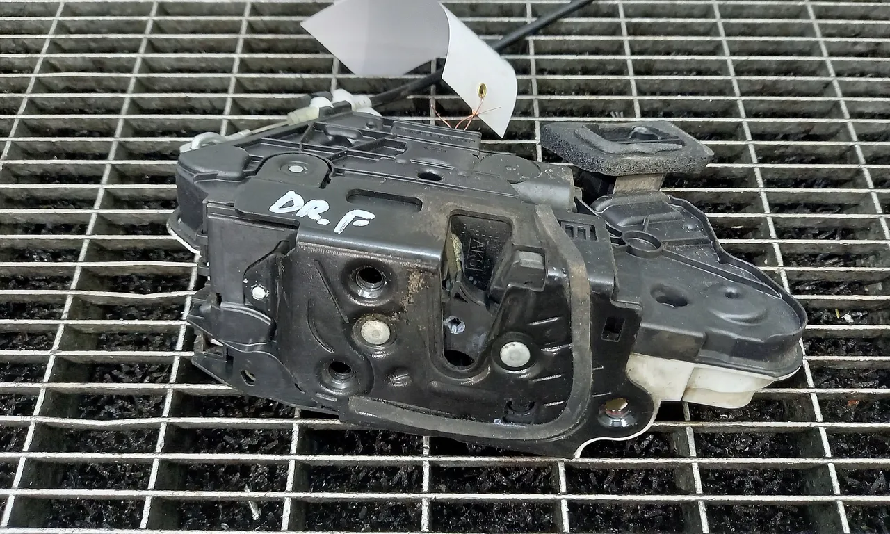 INCUIETOARE USA FATA DREAPTA VOLKSWAGEN POLO V 2009-2022