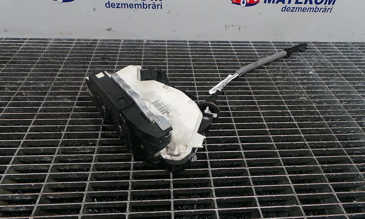 INCUIETOARE USA SPATE DREAPTA VOLKSWAGEN POLO V 2009-2022