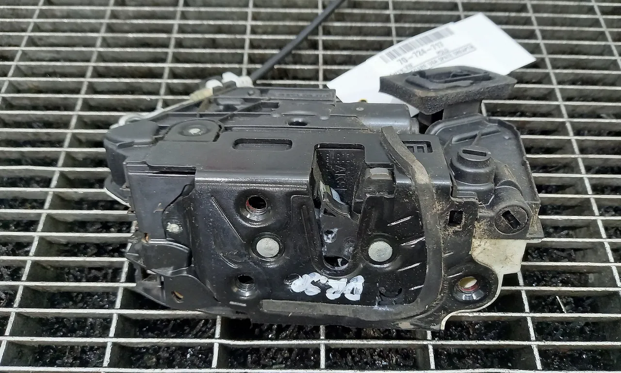 INCUIETOARE USA SPATE DREAPTA VOLKSWAGEN POLO V 2009-2022