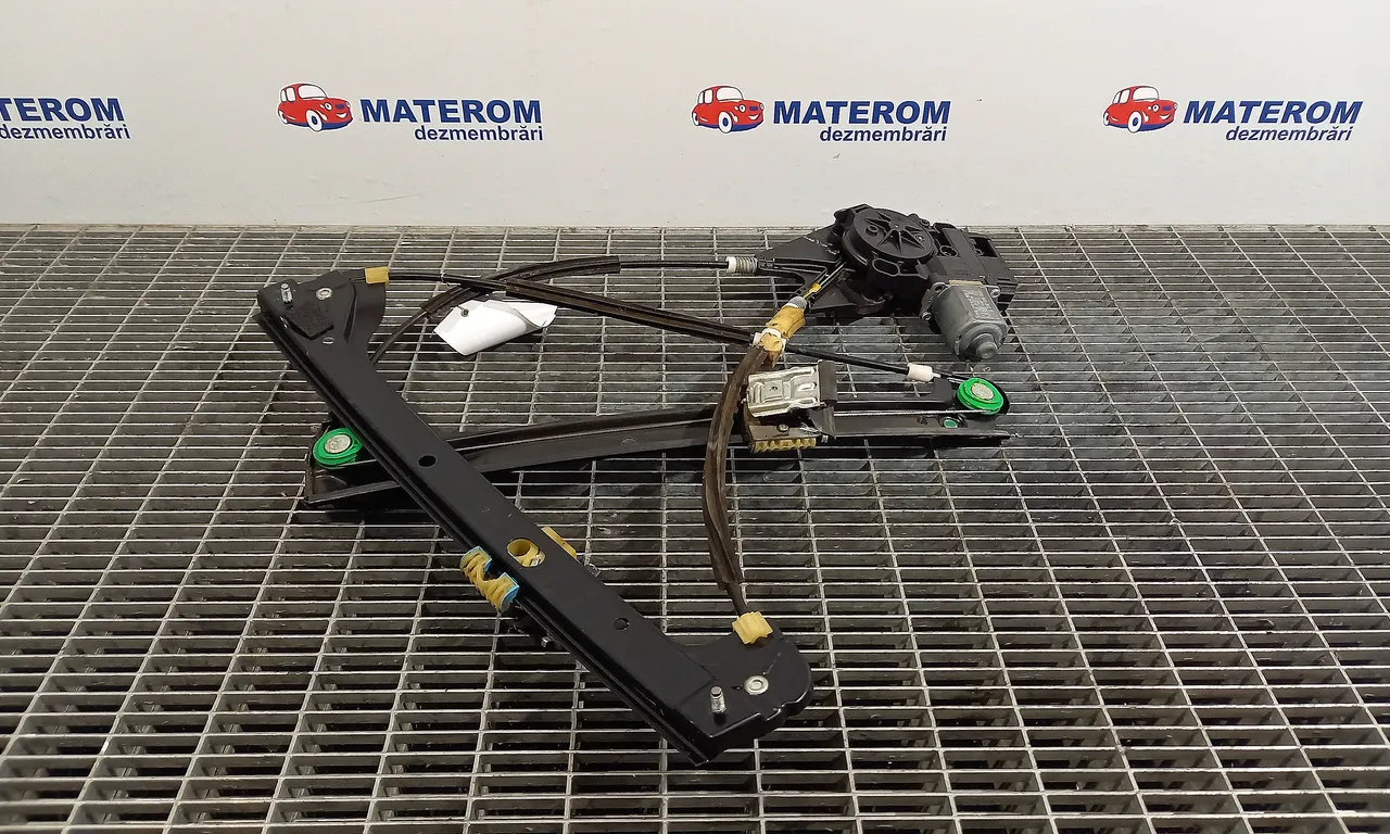 MACARA USA FATA DREAPTA VOLKSWAGEN POLO V 2009-2022