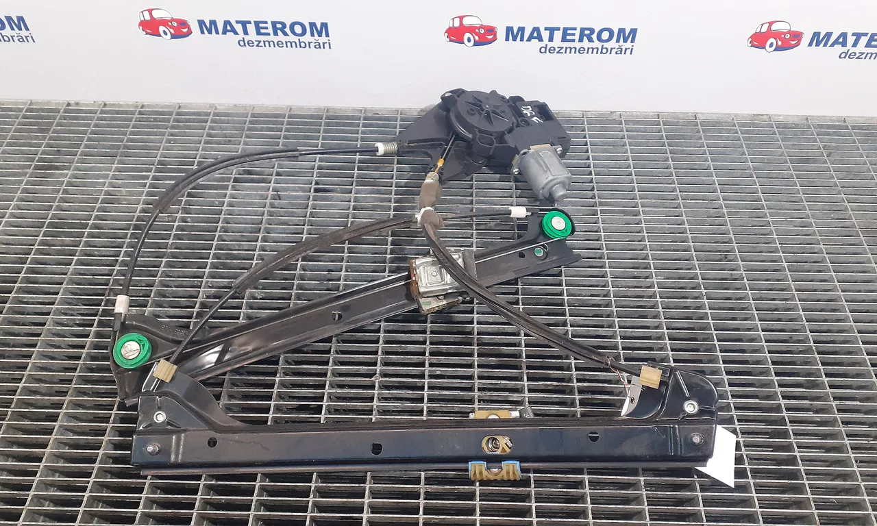 MACARA USA FATA DREAPTA VOLKSWAGEN POLO V 2009-2022