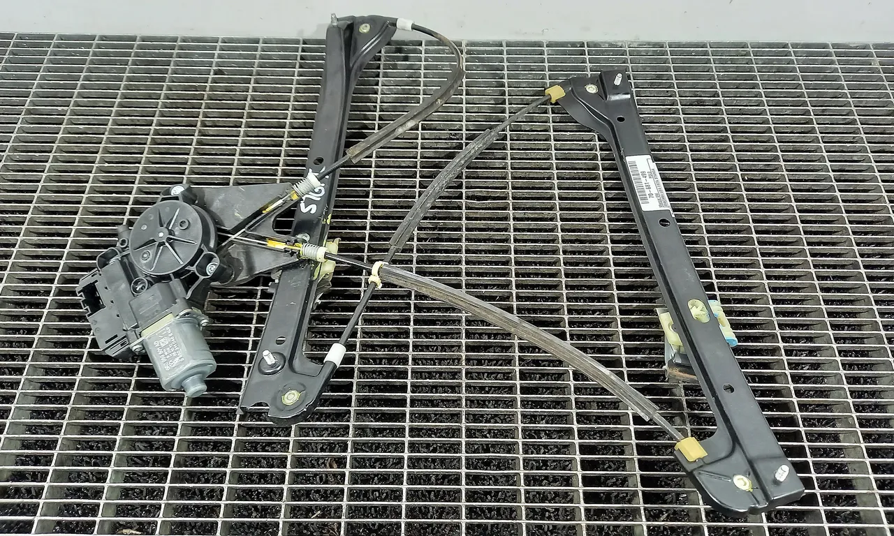 MACARA USA FATA STANGA VOLKSWAGEN POLO V 2009-2022