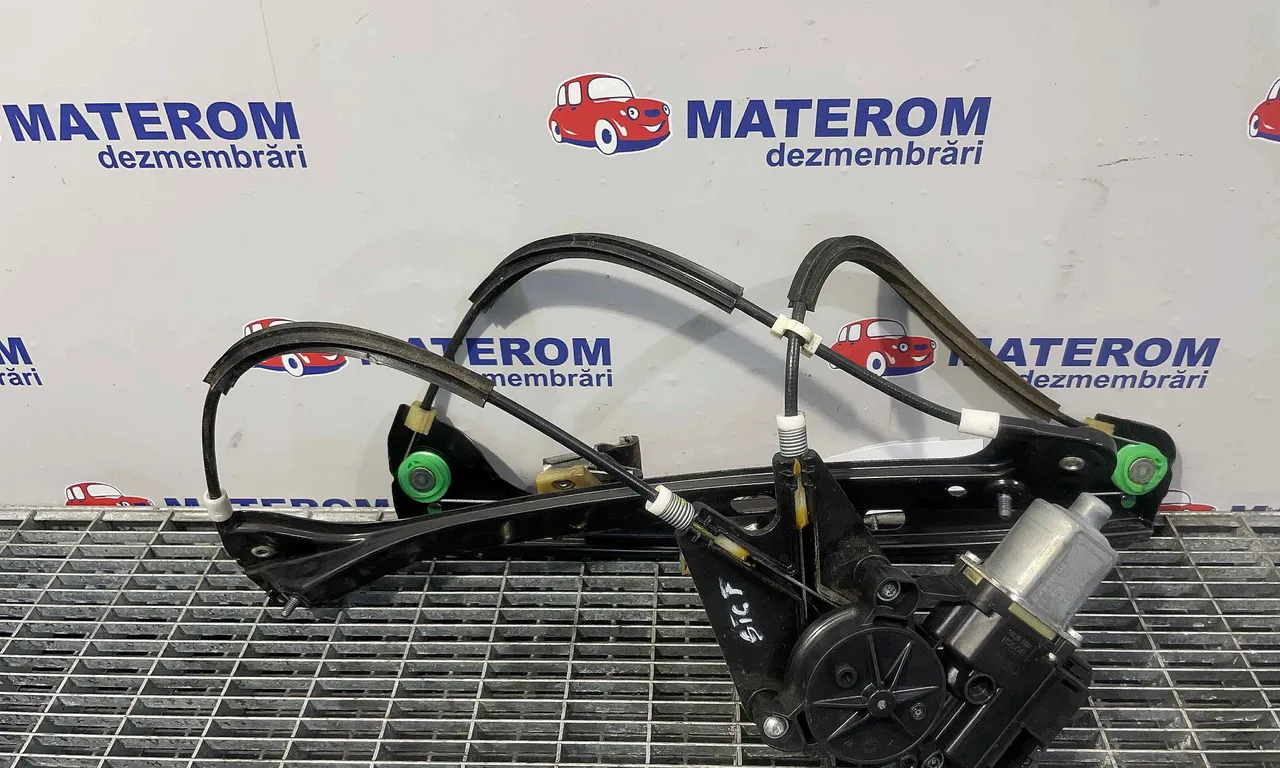 MACARA USA FATA STANGA VOLKSWAGEN POLO V 2009-2022