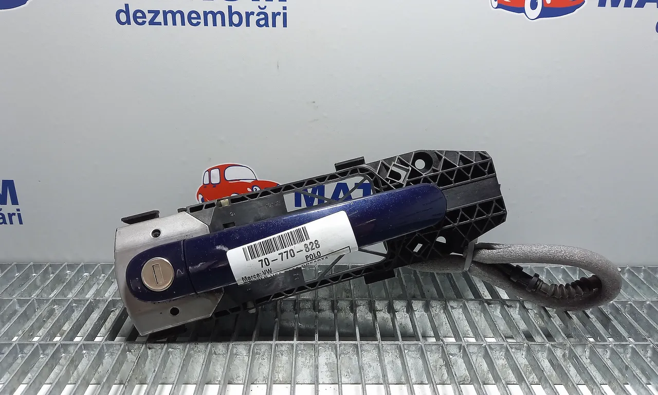 MANER USA FATA DREAPTA VOLKSWAGEN POLO V 2009-2022