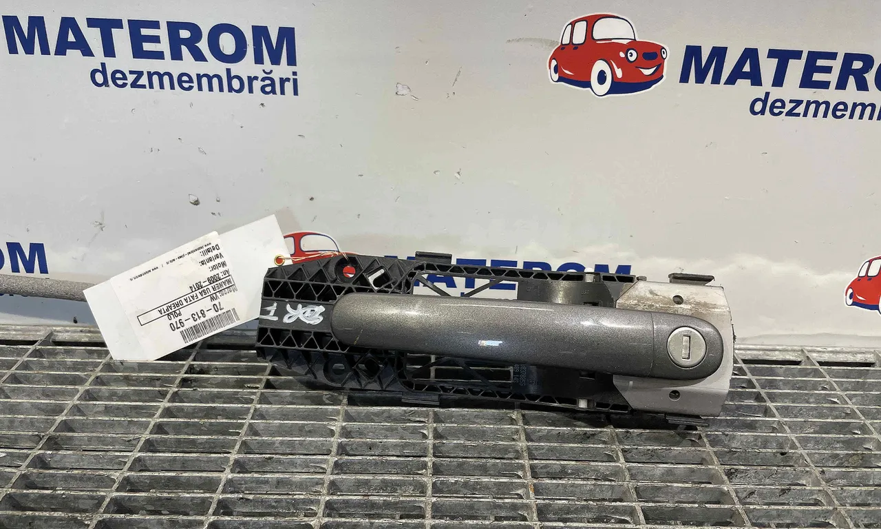 MANER USA FATA DREAPTA VOLKSWAGEN POLO V 2009-2022