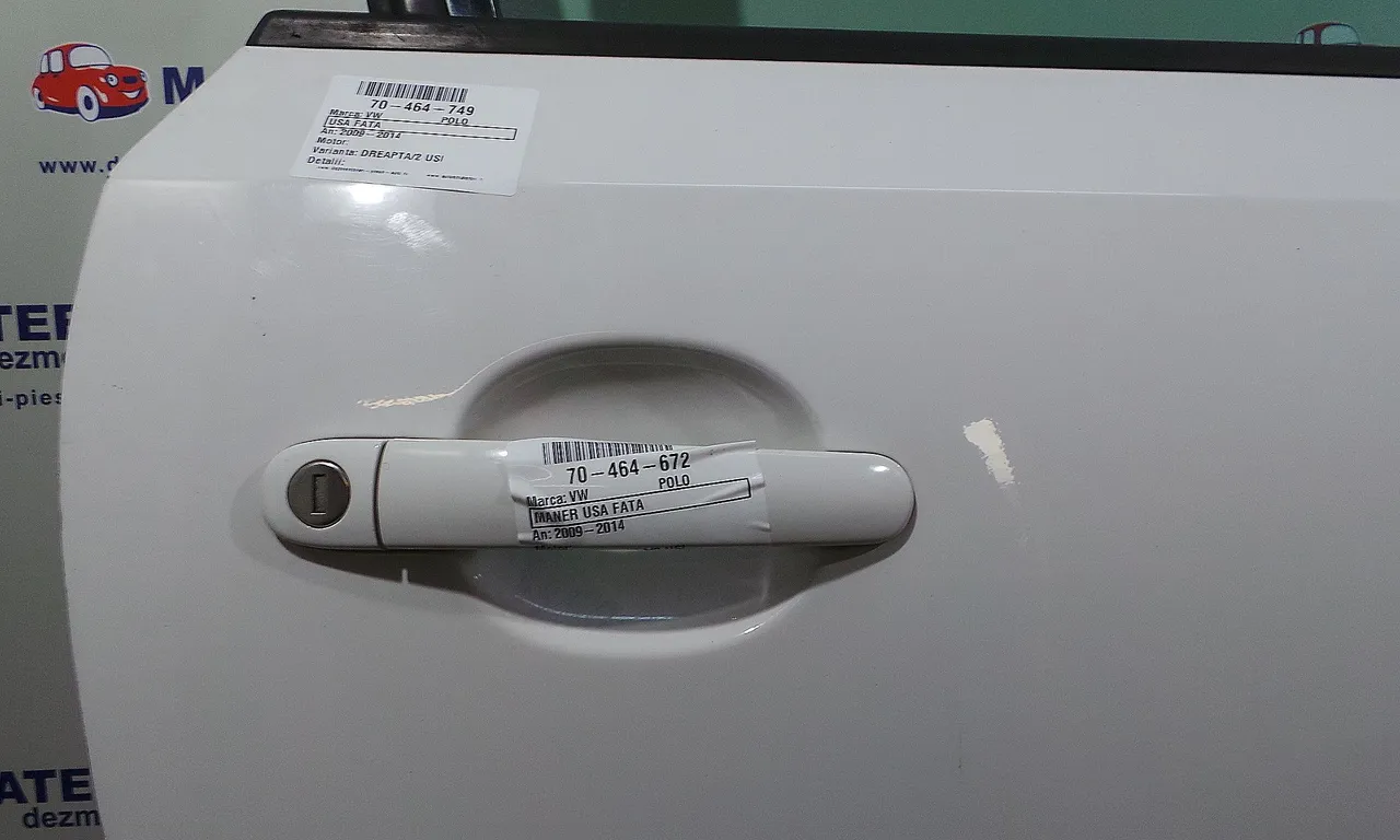 MANER USA FATA DREAPTA VOLKSWAGEN POLO V 2009-2022
