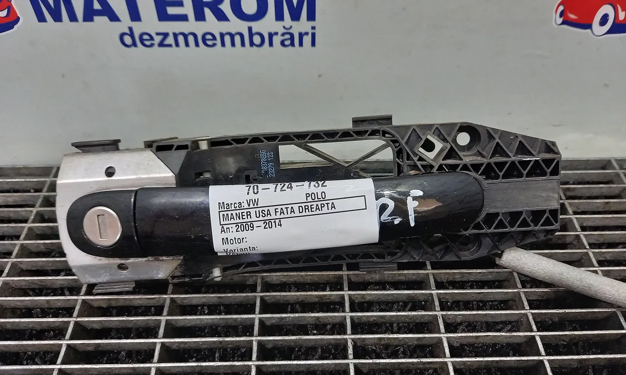 MANER USA FATA DREAPTA VOLKSWAGEN POLO V 2009-2022