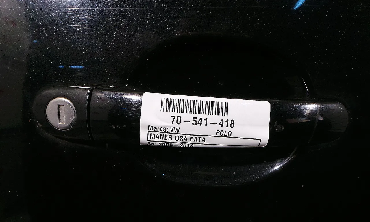 MANER USA FATA DREAPTA VOLKSWAGEN POLO V 2009-2022