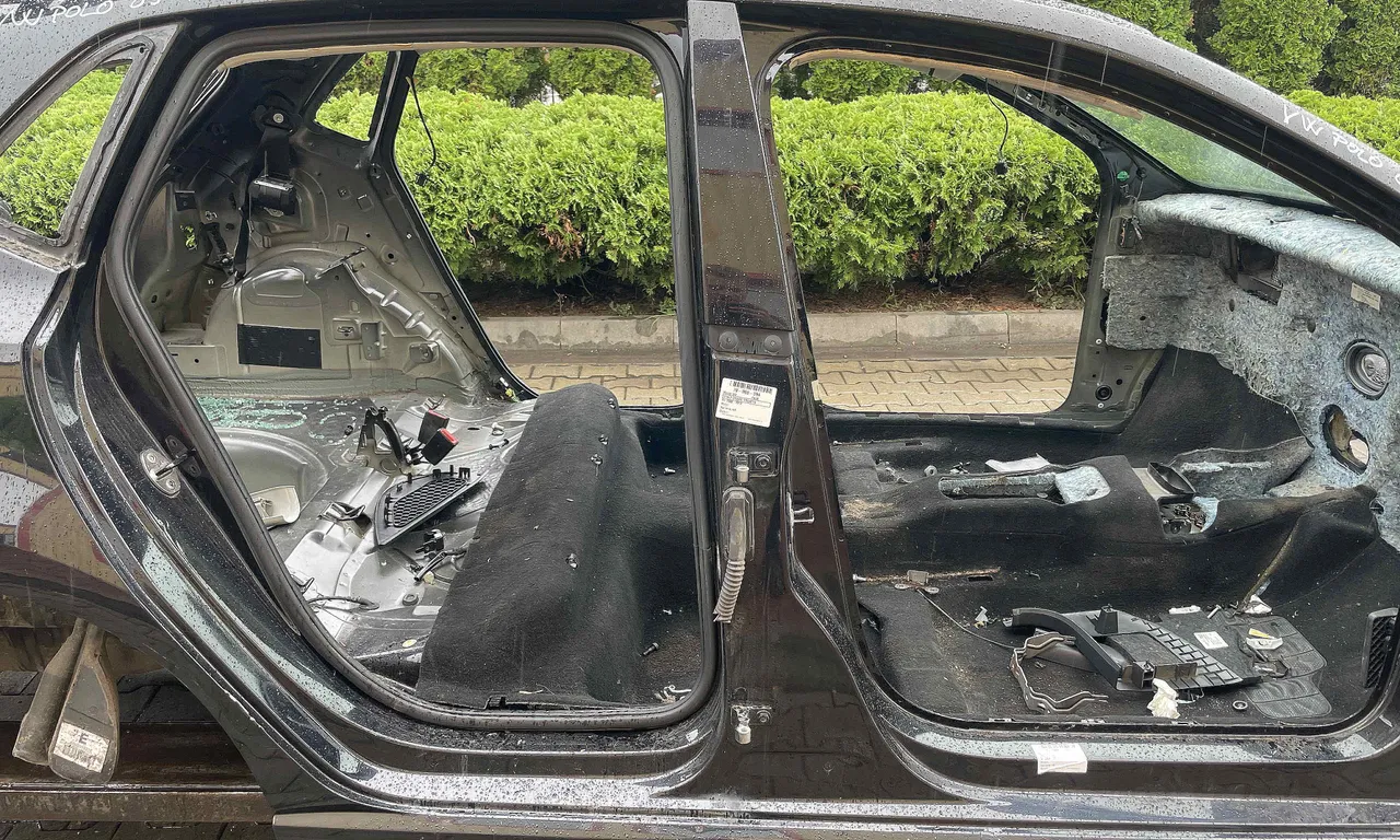 STALP MIJLOC DREAPTA VOLKSWAGEN POLO V 2009-2022