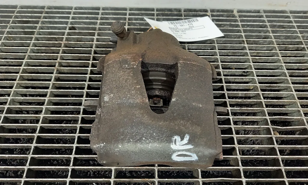 ETRIER FATA DREAPTA VOLKSWAGEN POLO V 2009-2022