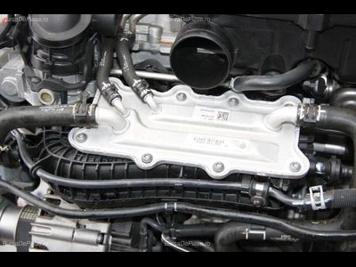 Radiator intercooler VOLKSWAGEN POLO VI 2017-2026 oe 04C145749C, vedere frontata