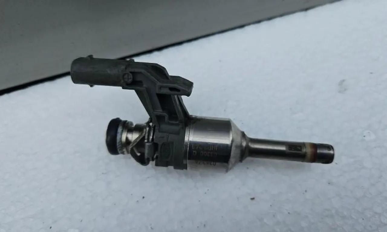 Injector VOLKSWAGEN SCIROCCO III 2008-2018
