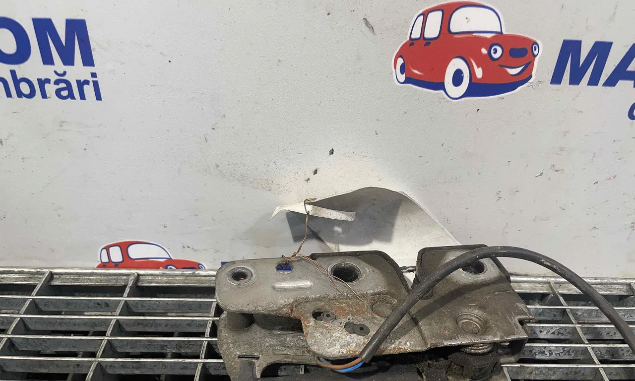 INCUIETOARE CAPOTA FATA VOLKSWAGEN SHARAN 2010-2022
