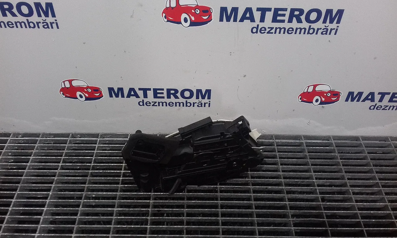 INCUIETOARE USA FATA STANGA VOLKSWAGEN SHARAN 2010-2022