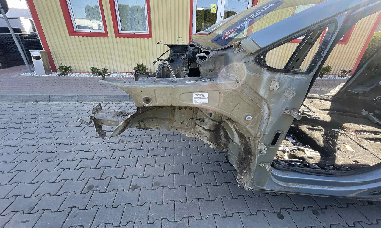 LONJERON STANGA VOLKSWAGEN SHARAN 2010-2022