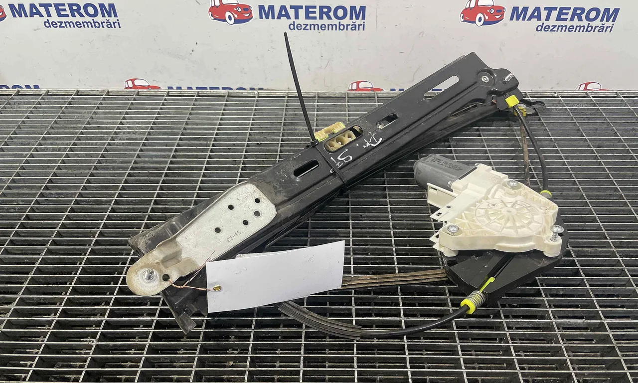 MACARA USA SPATE DREAPTA VOLKSWAGEN SHARAN 2010-2022
