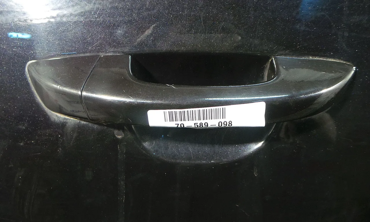 MANER USA SPATE STANGA VOLKSWAGEN SHARAN 2010-2022