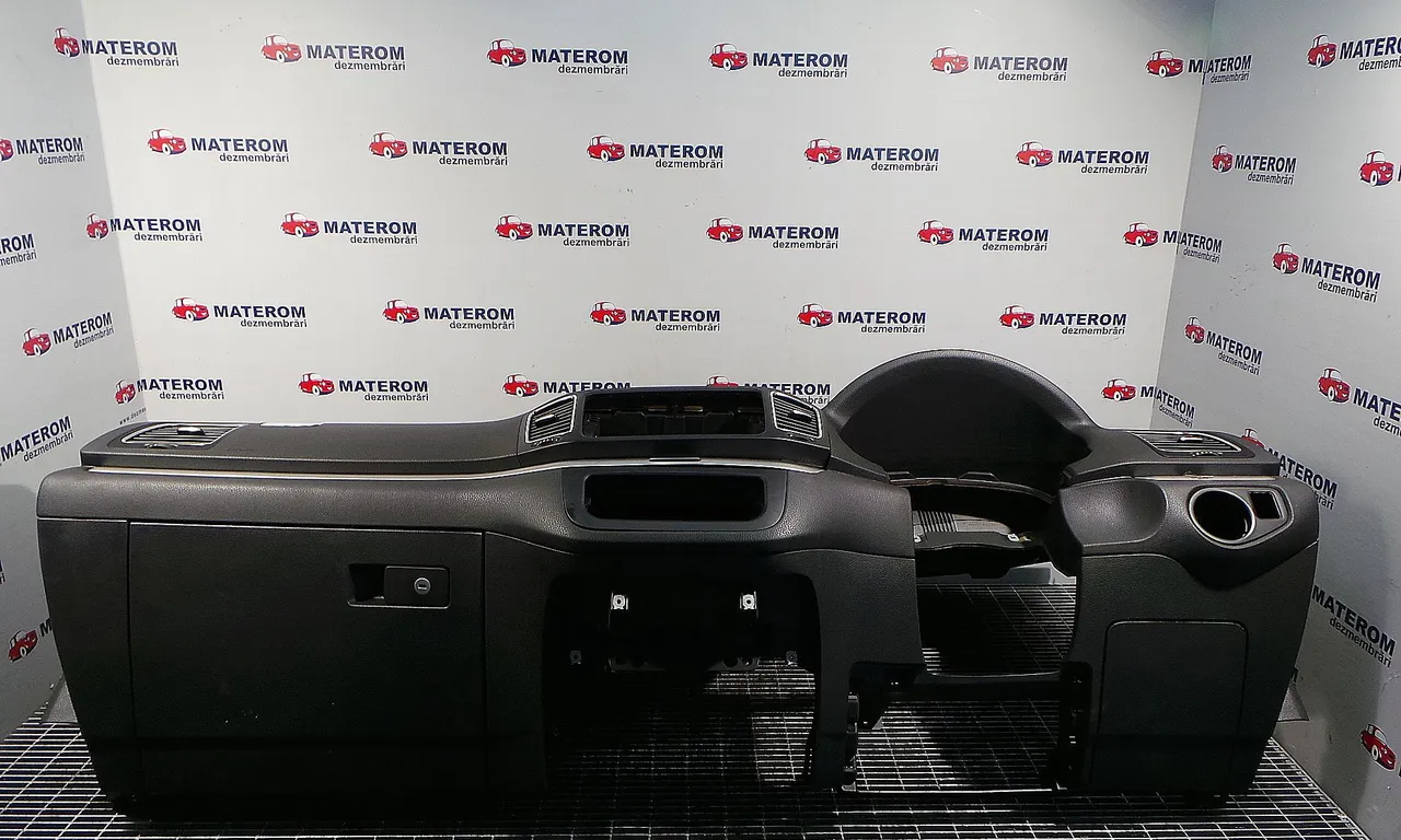 PLANSEU BORD VOLKSWAGEN SHARAN 2010-2022