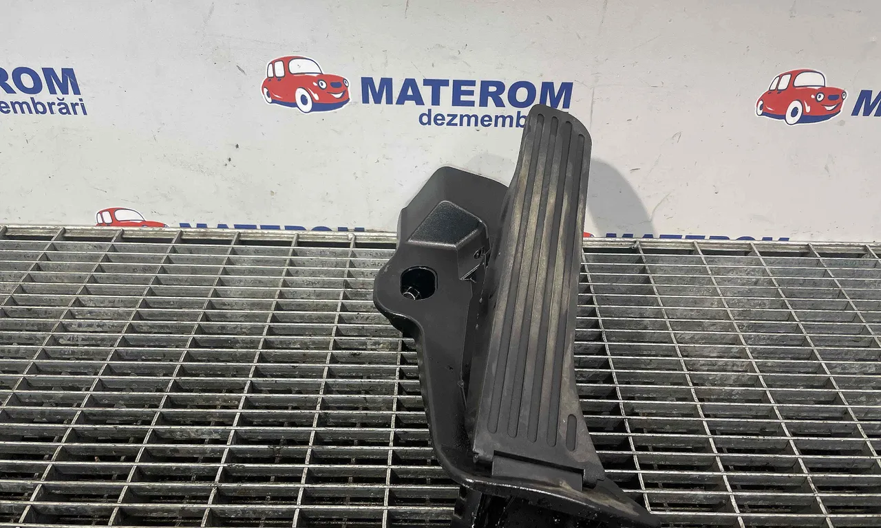 PEDALA ACCELERATIE VOLKSWAGEN SHARAN 2010-2022