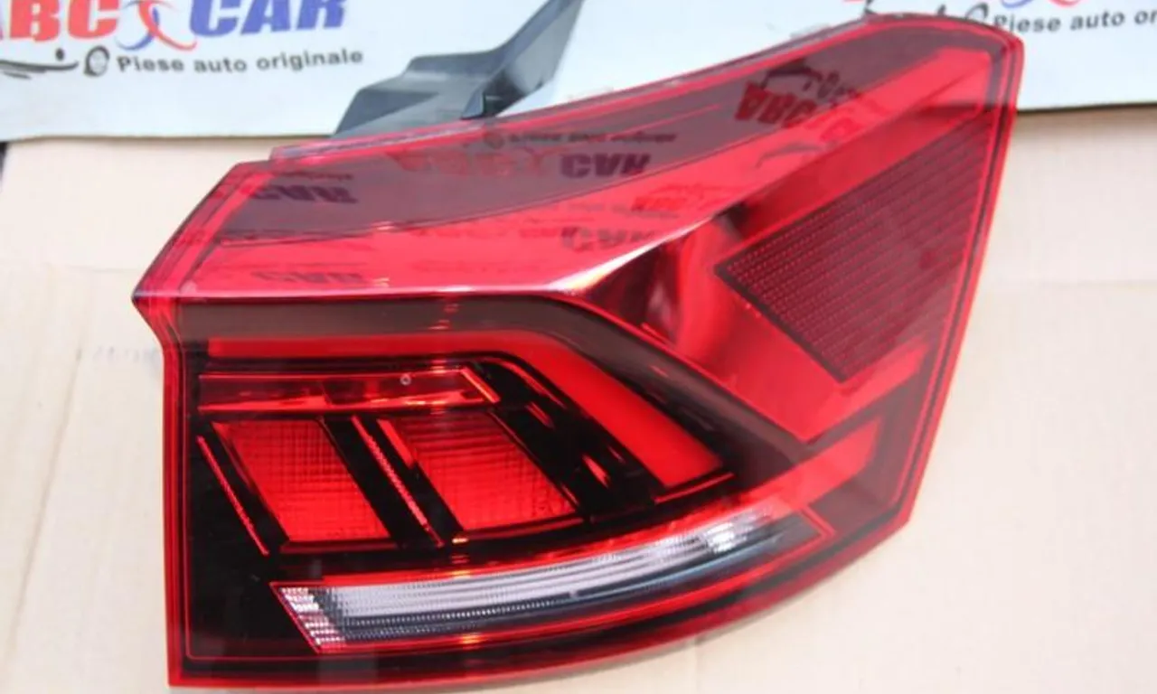 Stop LED caroserie dreapta VOLKSWAGEN T-ROC 2017-null