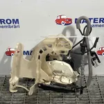 INCUIETOARE USA FATA DREAPTA VOLKSWAGEN TIGUAN 2.0 2007-2018, vedere laterala
