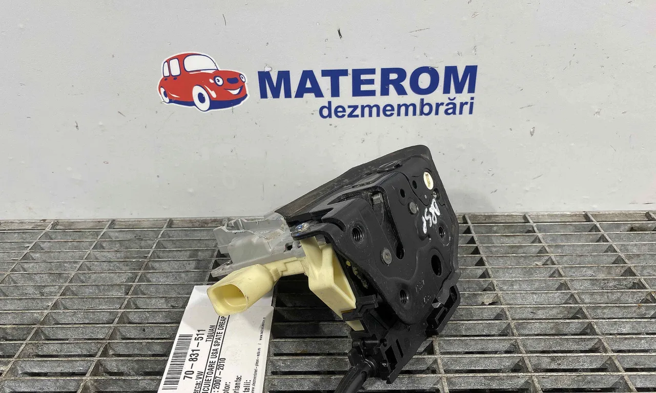 INCUIETOARE USA SPATE DREAPTA VOLKSWAGEN TIGUAN 2007-2018