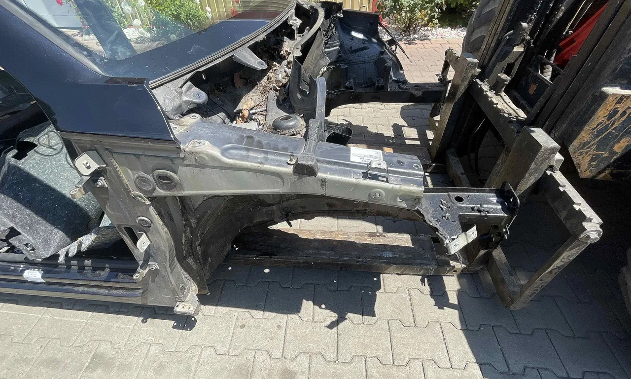 LONJERON DREAPTA VOLKSWAGEN TIGUAN 2007-2018