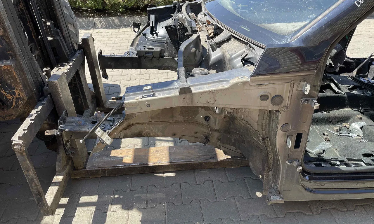 LONJERON STANGA VOLKSWAGEN TIGUAN 2007-2018