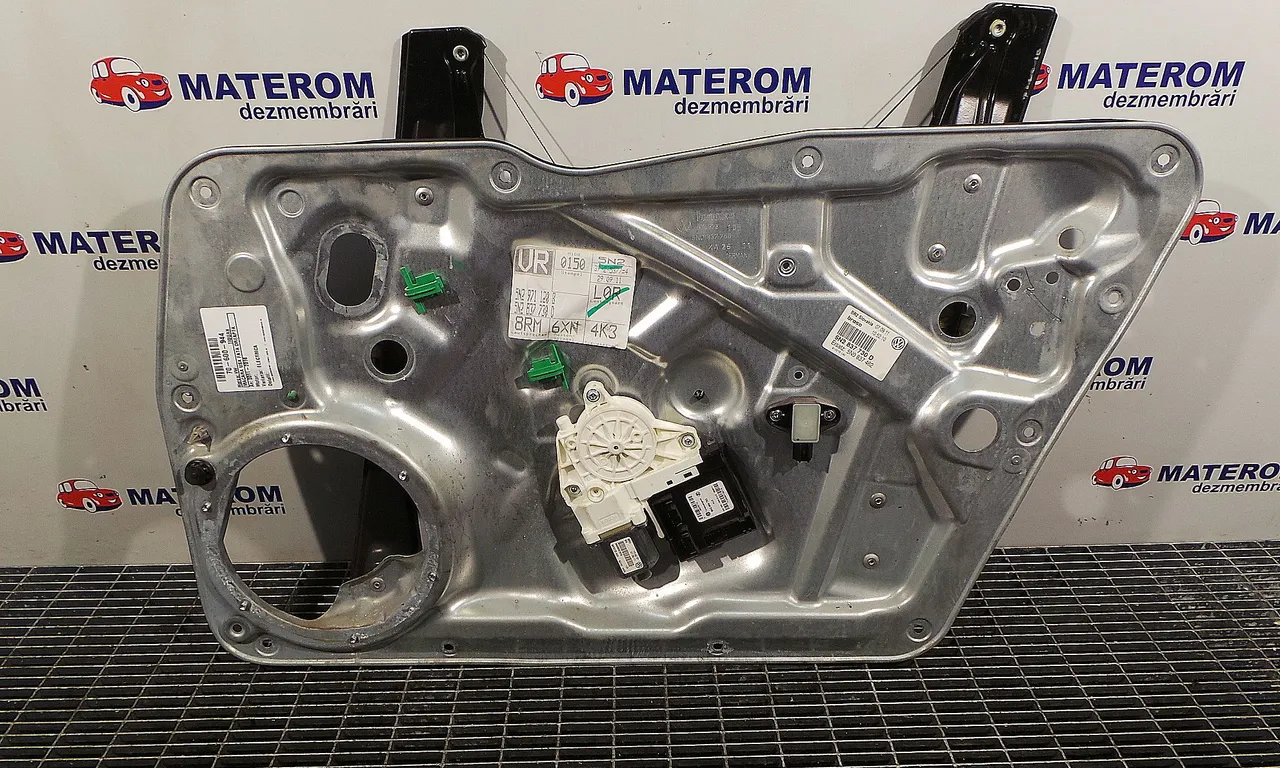 MACARA USA FATA DREAPTA VOLKSWAGEN TIGUAN 2007-2018