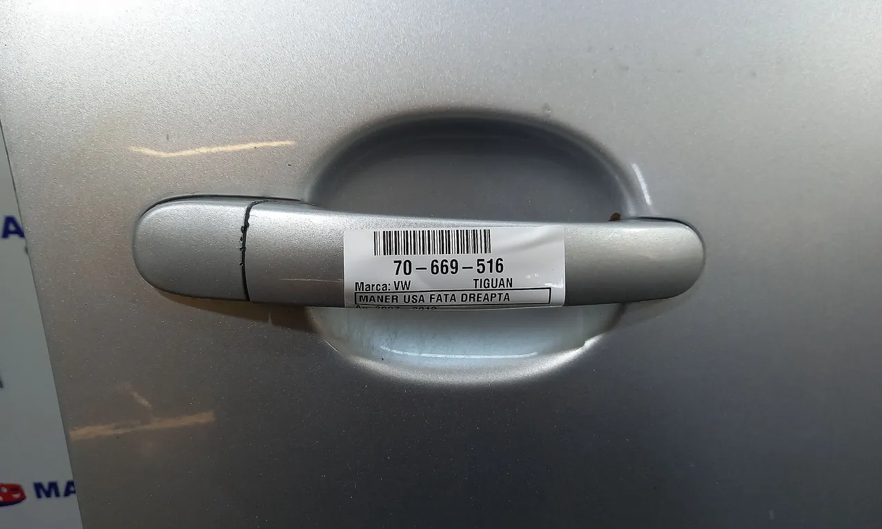 MANER USA FATA DREAPTA VOLKSWAGEN TIGUAN 2007-2018
