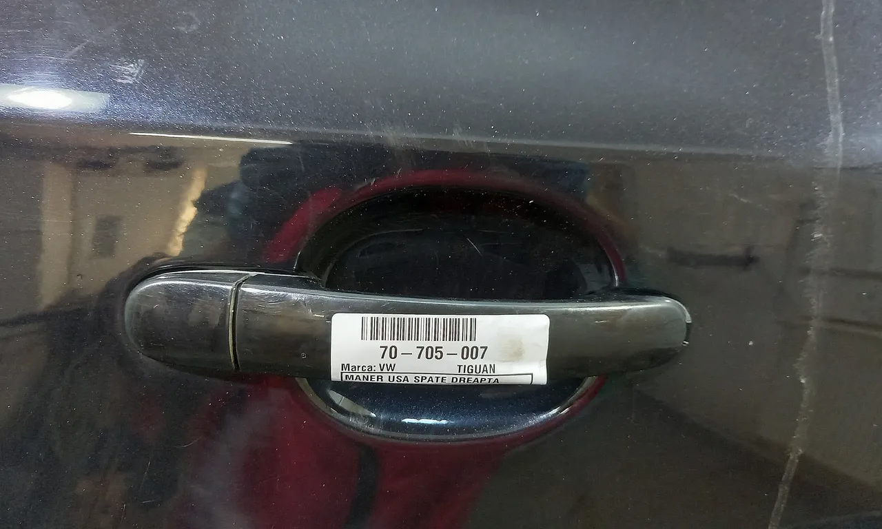 MANER USA SPATE DREAPTA VOLKSWAGEN TIGUAN 2007-2018