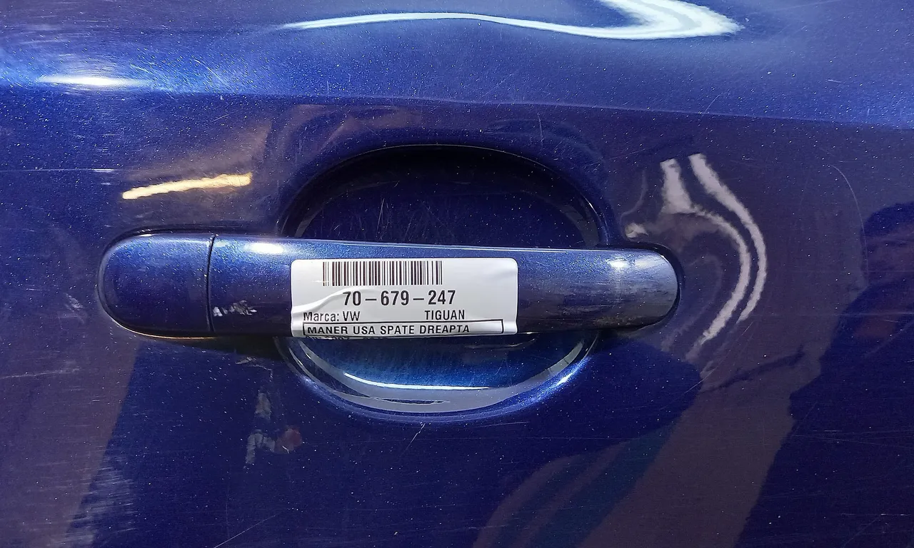 MANER USA SPATE DREAPTA VOLKSWAGEN TIGUAN 2007-2018