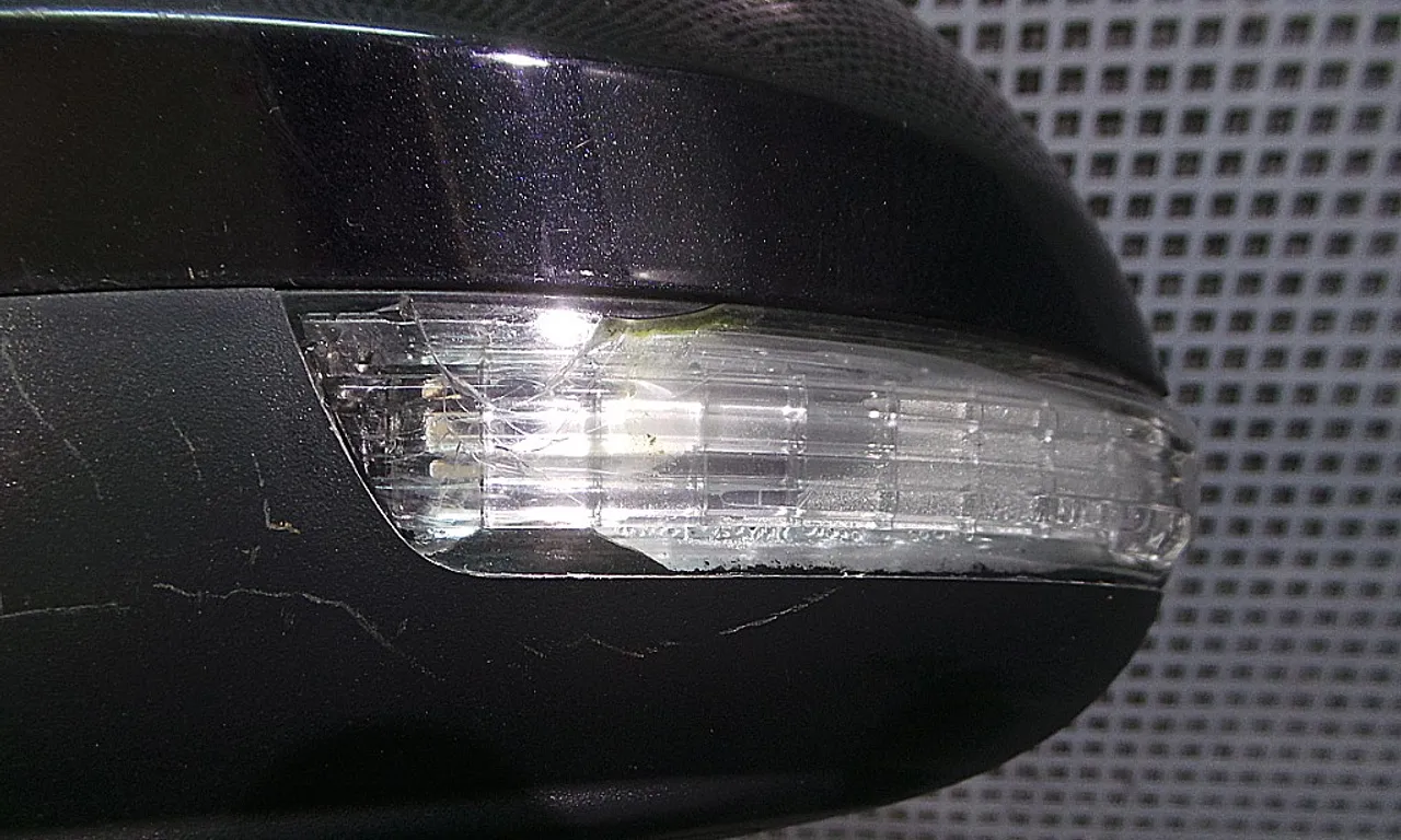 OGLINDA EXTERIOARA STANGA VOLKSWAGEN TIGUAN 2007-2018