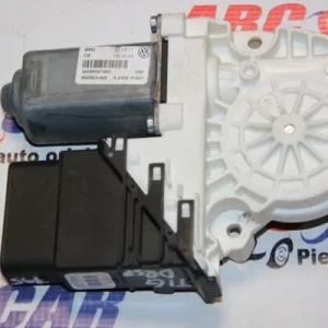 Motoras macara dreapta spate
