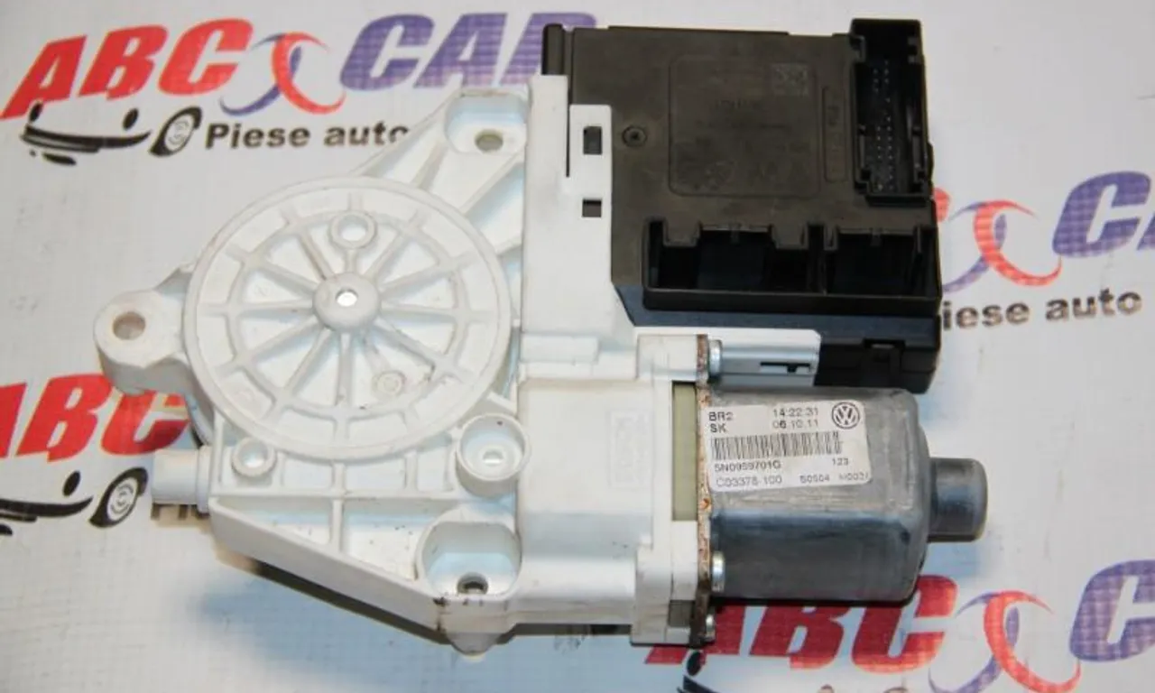 Motoras macara stanga fata VOLKSWAGEN TIGUAN 2007-2018