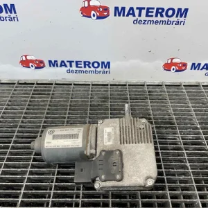MOTORAS STERGATOR PARBRIZ