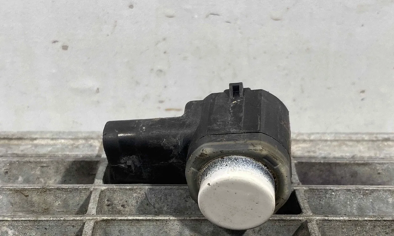 SENZOR PARCARE FATA VOLKSWAGEN TIGUAN 2007-2018