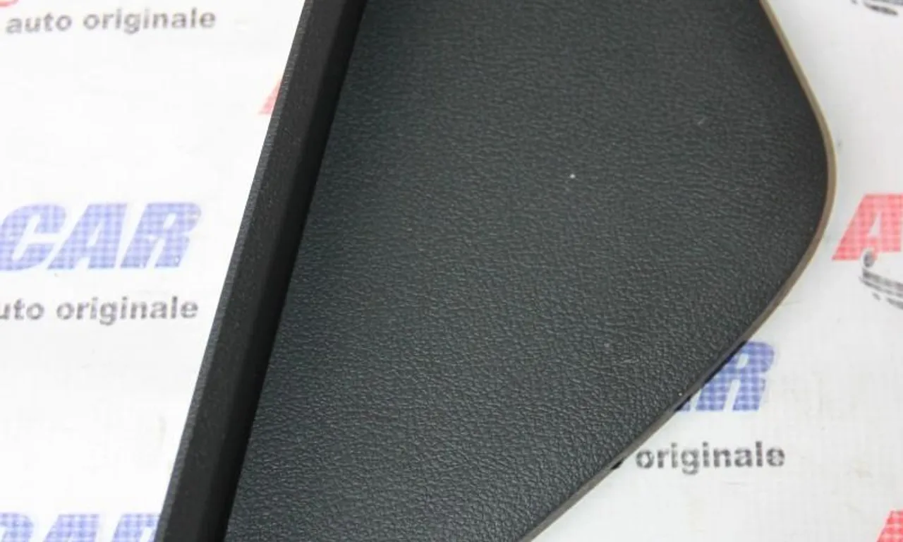 Ornament lateral plansa bord VOLKSWAGEN TIGUAN 2007-2018