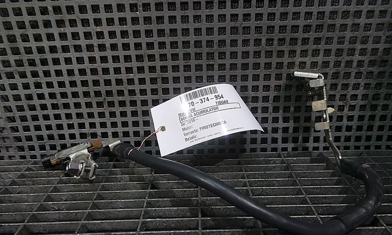 BORNA ACUMULATOR VOLKSWAGEN TIGUAN 2016-2024