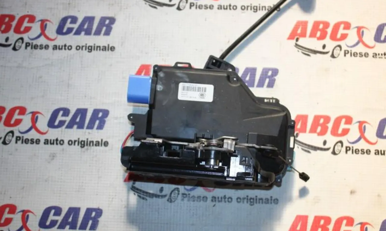 Broasca usa stanga spate VOLKSWAGEN TOUAREG 2002-2013