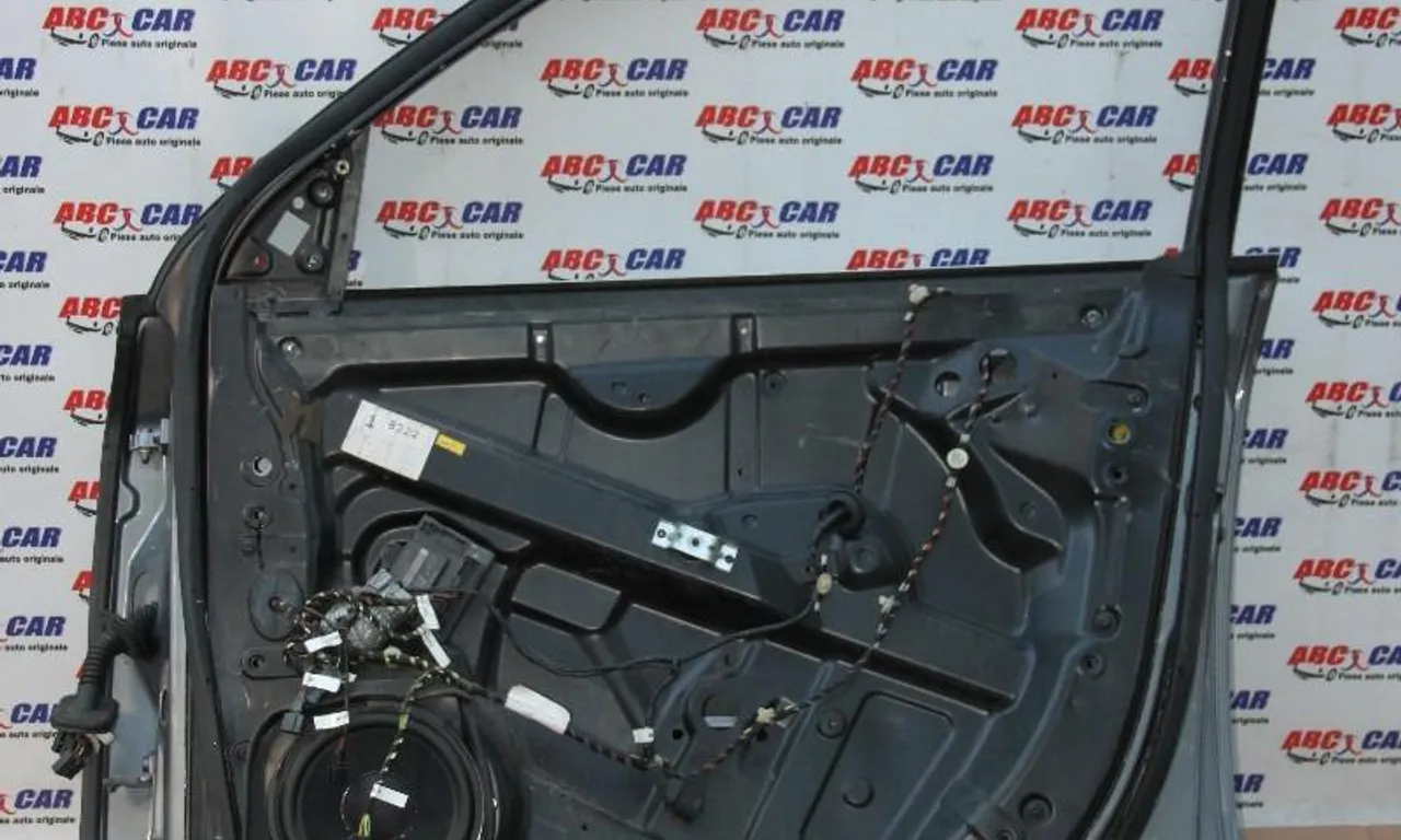 Geam mobil usa dreapta fata VOLKSWAGEN TOUAREG 2002-2013