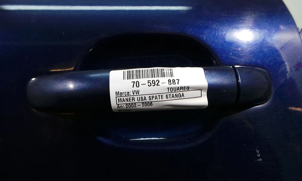 MANER USA SPATE STANGA VOLKSWAGEN TOUAREG 2002-2013