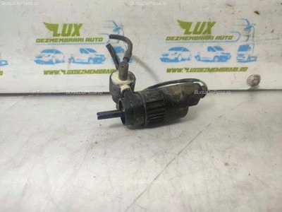 Motoras vas lichid parbriz