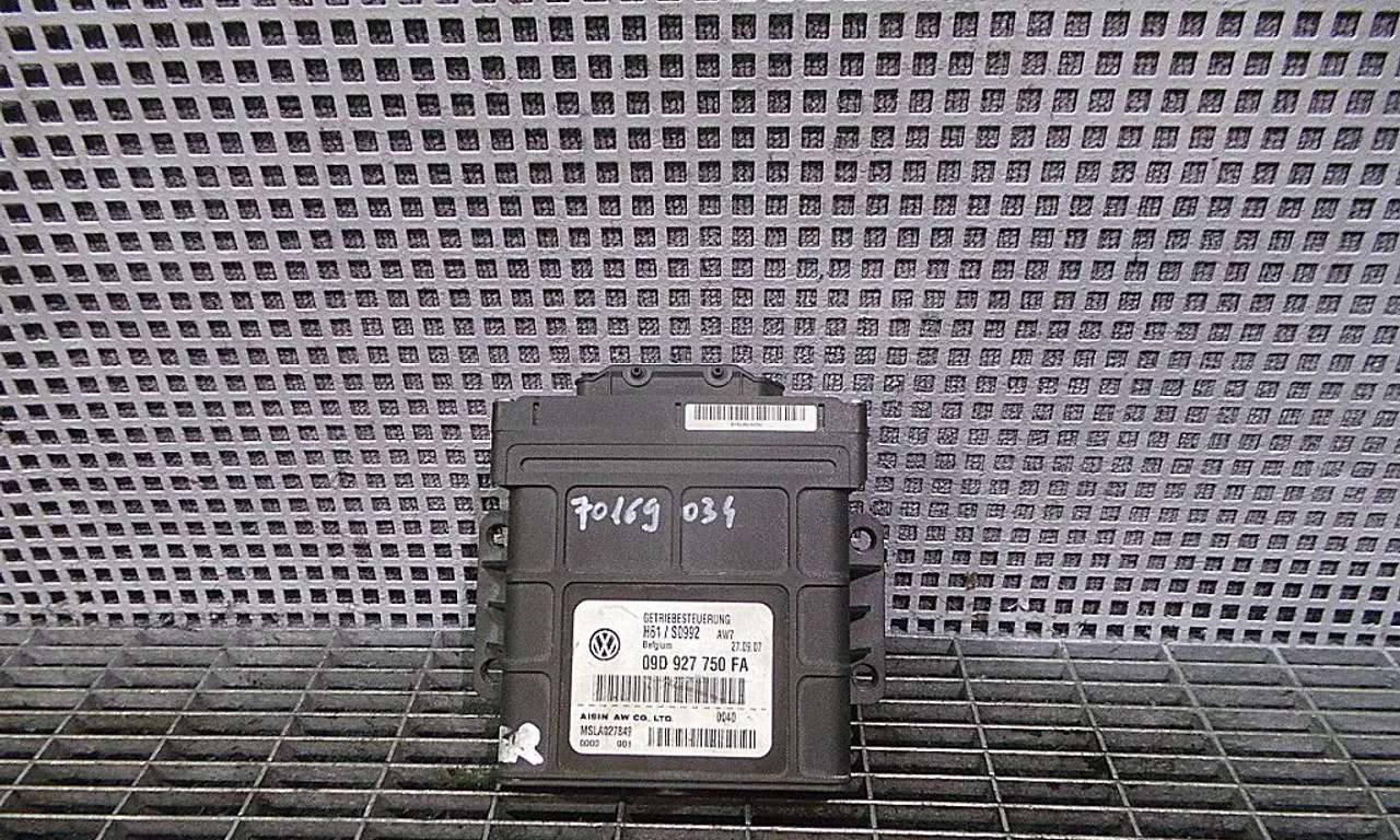 CALCULATOR CUTIE VITEZE VOLKSWAGEN TOUAREG 2002-2013