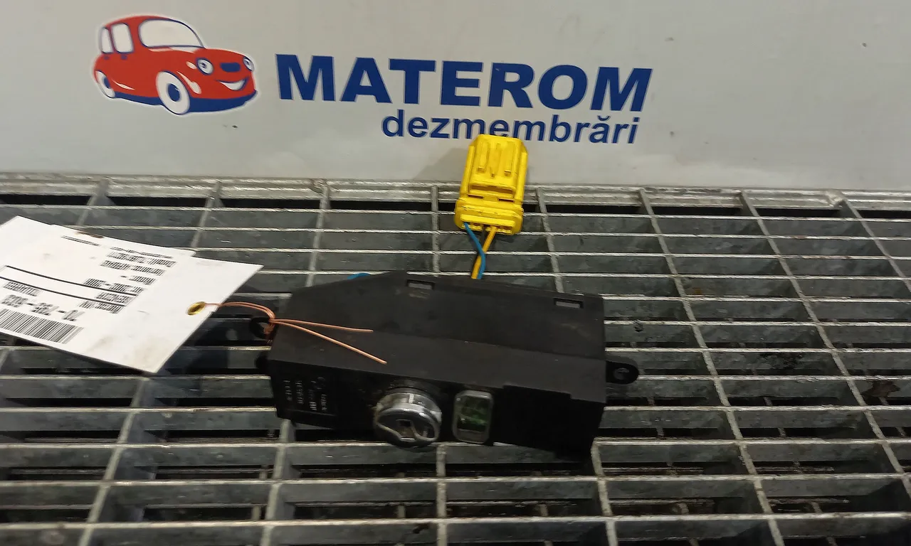 SENZOR IMPACT VOLKSWAGEN TOUAREG 2002-2013