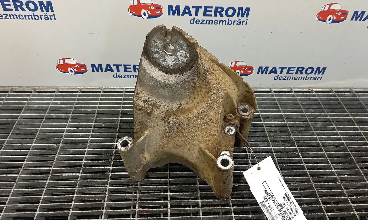 SUPORT MOTOR DREAPTA VOLKSWAGEN TOUAREG 2002-2013
