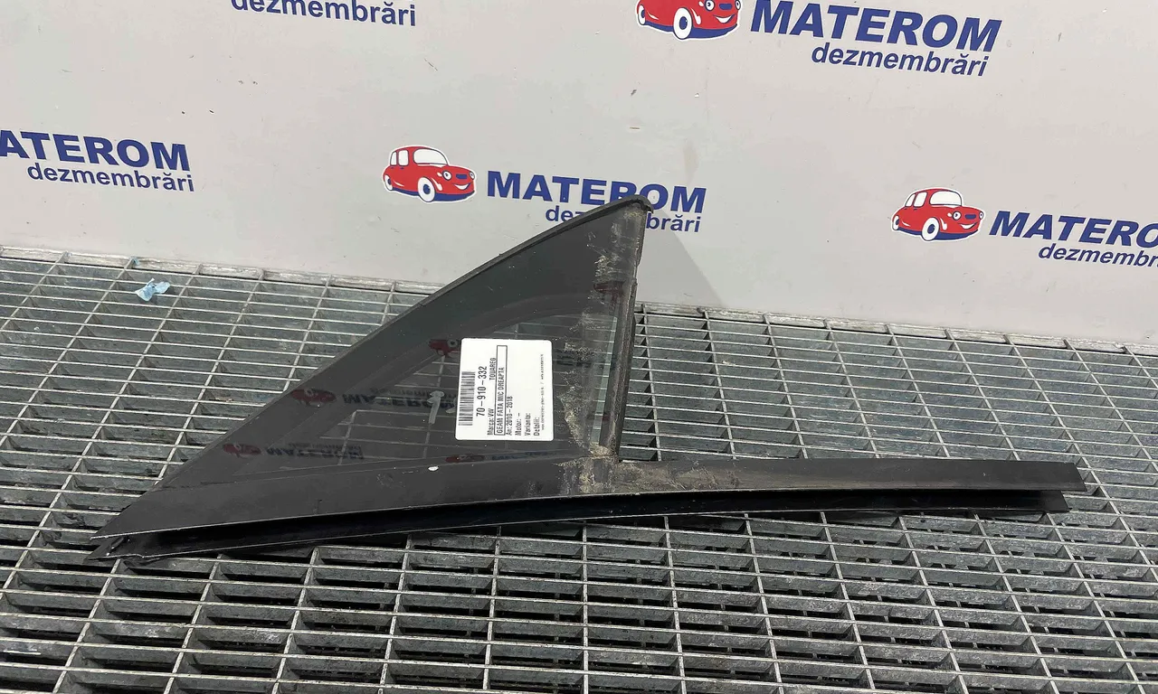 GEAM FATA MIC DREAPTA VOLKSWAGEN TOUAREG 2010-2018
